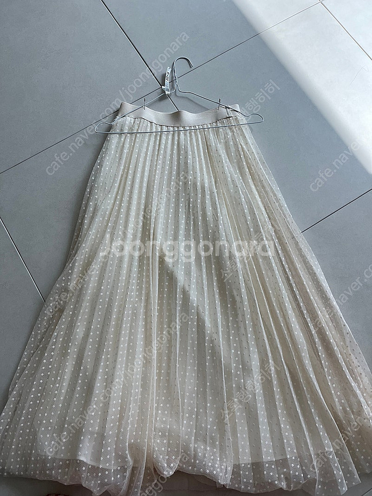 바이씨니 도트샤 키작녀 아이보리--3