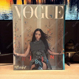 VOGUE Koreaa(보그 코리아) 2025년 1월 민지, 해린, 하니 표지본