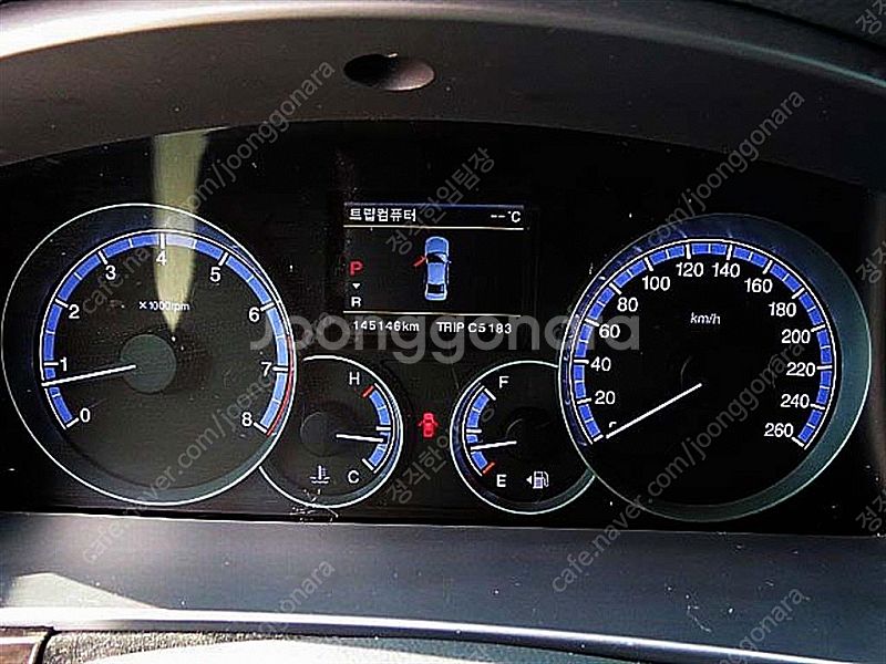 KG모빌리티(쌍용) 뉴체어맨W V8 스페셜에디션 저렴하...--9