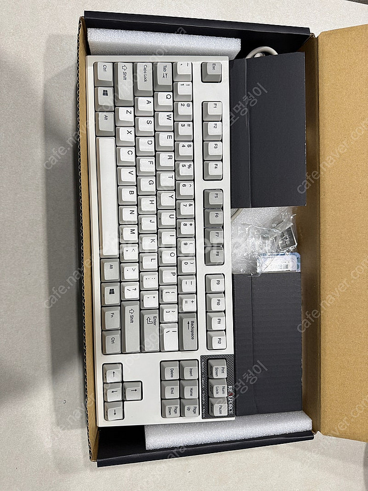 REALFORCE(리얼포스) TKL R2 키보드 45g...--0