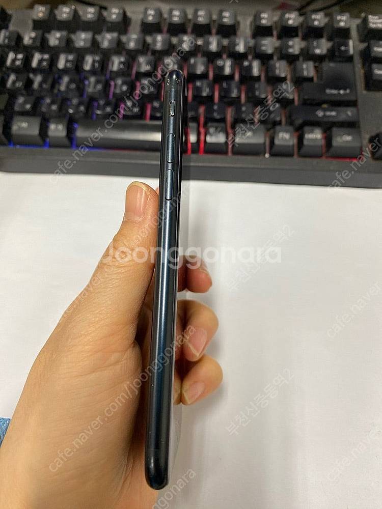 003235 아이폰SE3 블랙 액정SS급 64GB 무잔...--4