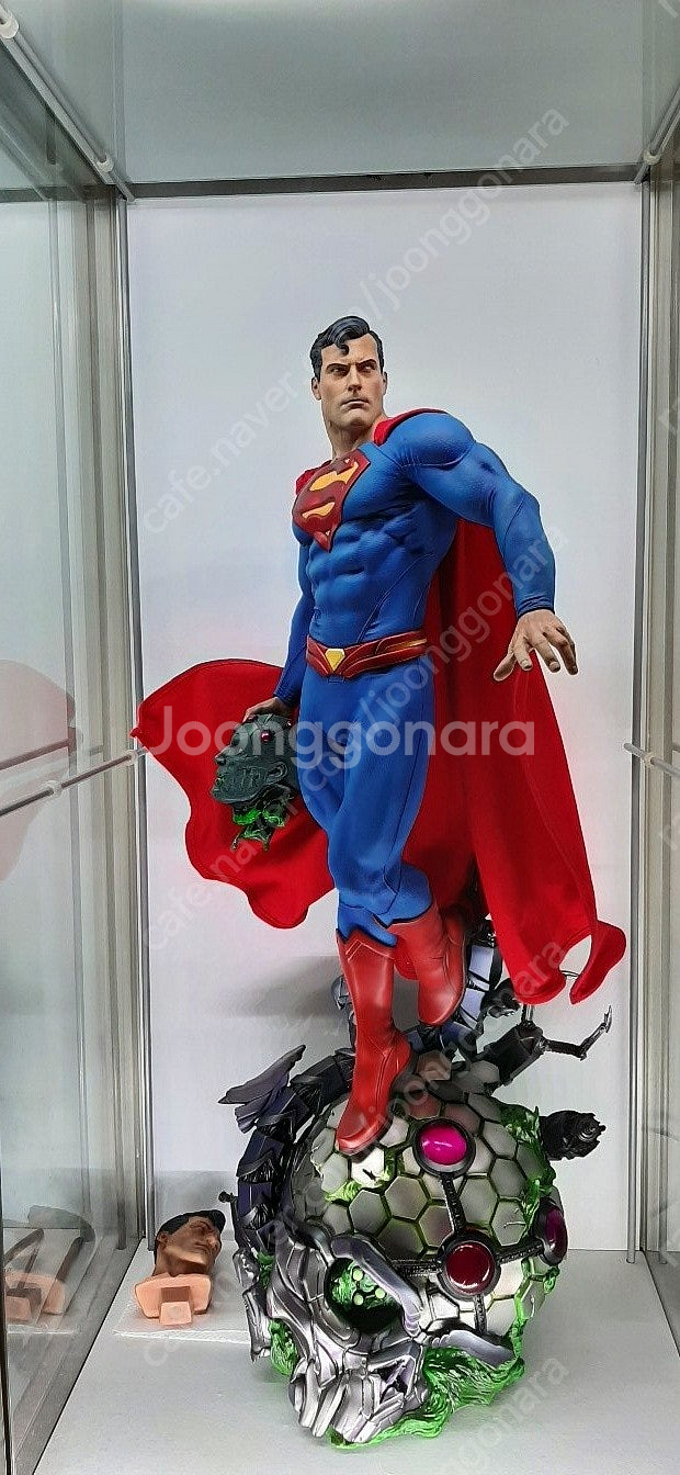사이드쇼 슈퍼맨, 원더우먼, 배트맨 일괄 판매 합니다.--1