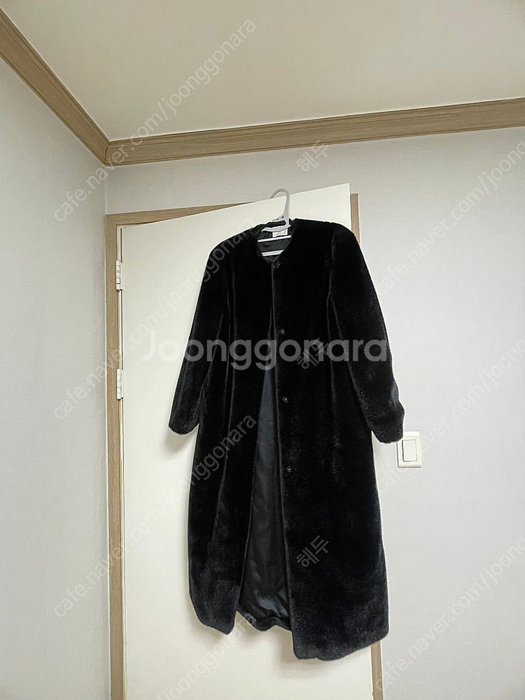 [거의 새상품] 마인드 브릿지 코트55 / 블랙 롱 퍼...--3