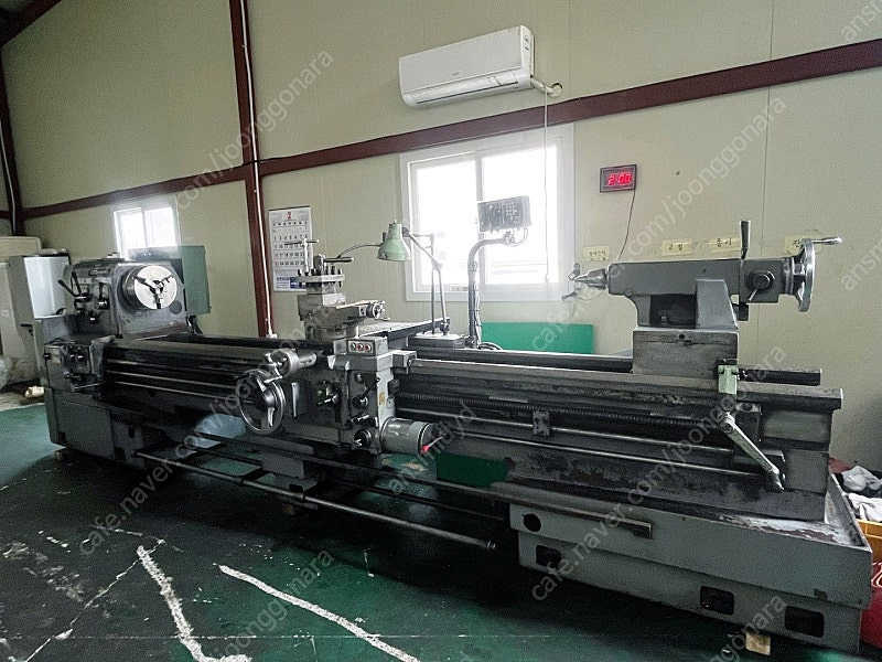 화천기계 범용선반 HL 720 X 3000 (2012년식) 공작기계 디지털스케일2축 포함 이미지