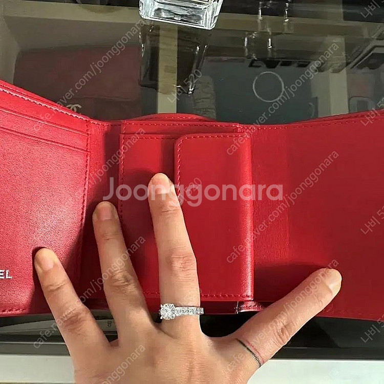 샤넬 캐비어가죽 중지갑 레드--3