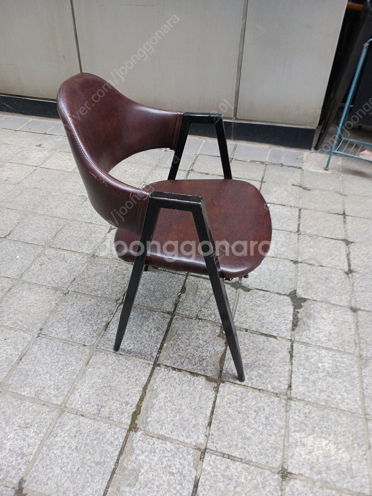 카페 식탁 카페의자 빈티지의자 철의자 카페폐업 중고의자...--0