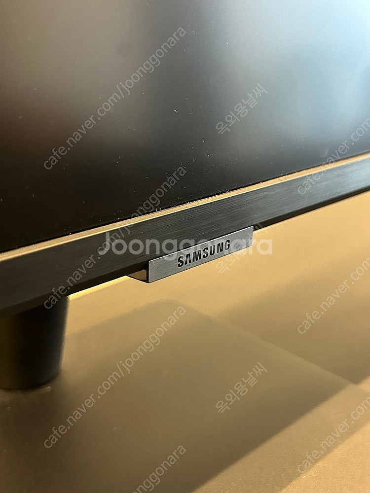 삼성 스마트 M7 32인치 모니터--1