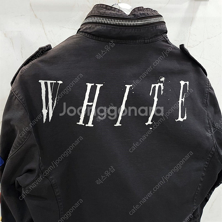 [럭스유] S / 오프화이트 멀티패치 빈티지 야상 자켓--2