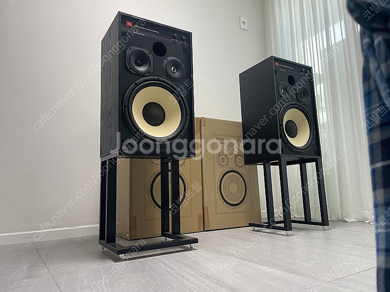 JBL 4312G + 전용스탠드 일괄팔아요--2
