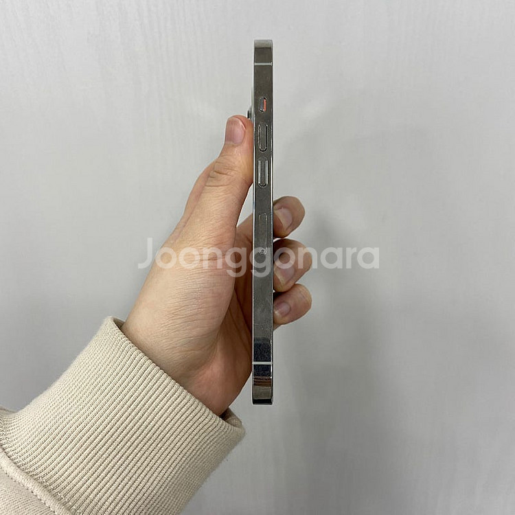 63722 아이폰13프로 256기가 실버 공기계 팝니다...--6