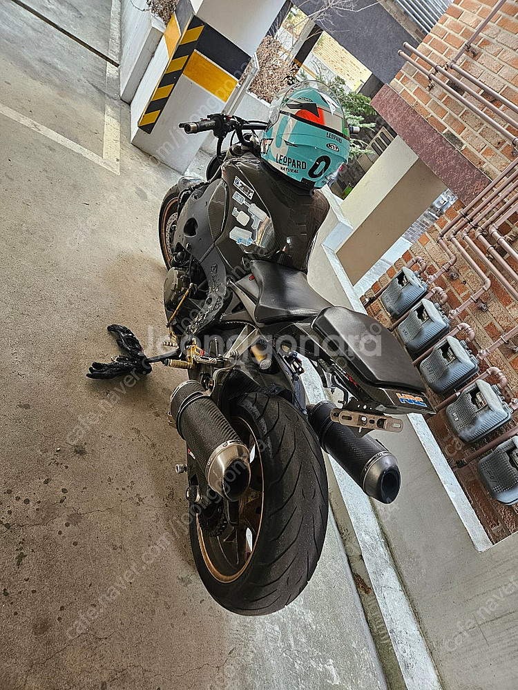 08년5만 cbr1000rr팝니다 쇼바이크튜닝 290만--1
