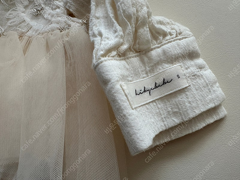 [새상품] 하이바이베베 퍼프슈트 + 프릴뷔스티에 set (S) 이미지