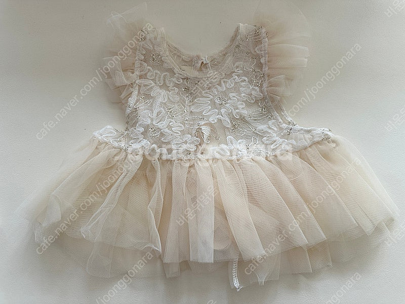 [새상품] 하이바이베베 퍼프슈트 + 프릴뷔스티에 set (S)--5