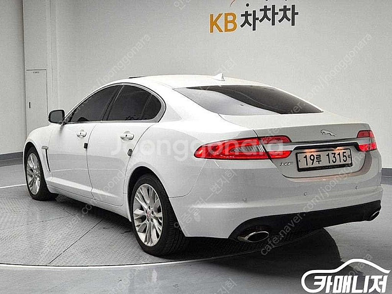 [재규어]뉴XF 3.0 D 럭셔리 (5인승) 중고차 판...--2