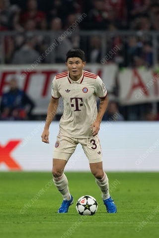 2024-25 바이에른 뮌헨 써드 김민재 챔피언스리그 ...--0