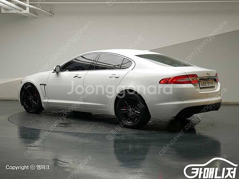 [재규어]뉴XF 2.2 D 럭셔리 (5인승) 중고차 판...--2