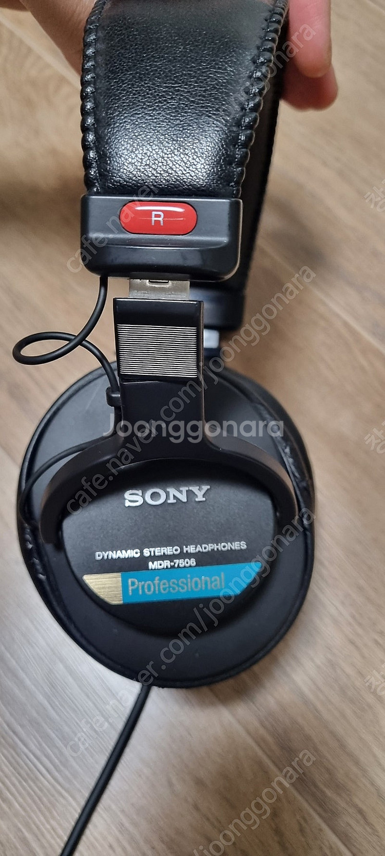 소니 헤드폰 MDR-7506--1