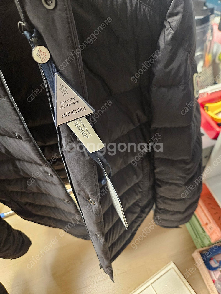 25SS 신상품 새제품 몽클레어 셀브스 SELVES 경...--1