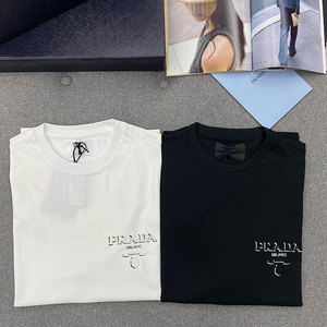 좌쓰 Prada Contton T-Shirt 프라다 코튼 티셔츠 블랙, 화이트