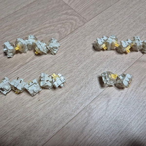게이트론 황축 3핀 17개 (키보드 스위치)