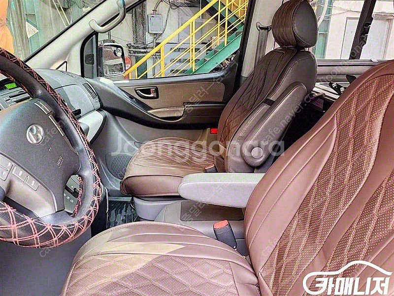[현대]그랜드 스타렉스 캠핑카 2WD 중고차 판매합니다--9
