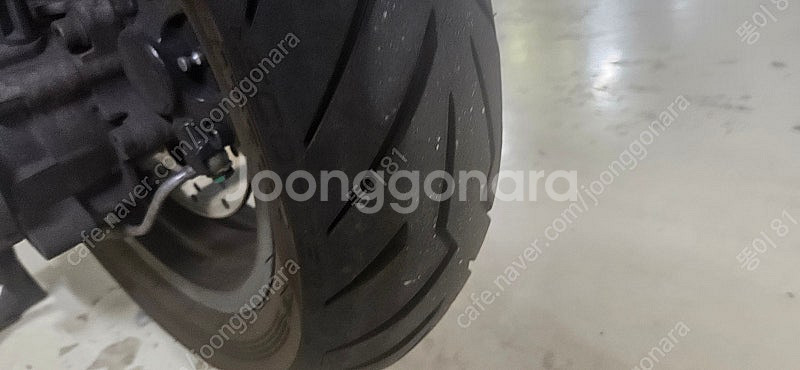 베스파 GTS 300--3