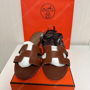 에르메스 오란 샌들 37