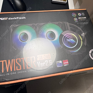 다크플래쉬 TWISTER DX-240 Ver 2.6 미개봉 팝니다