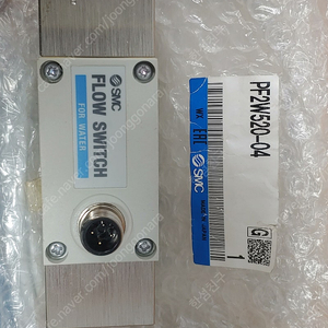 SMC FLOW SWITCH WATER 플로스위치 PF2W520-04