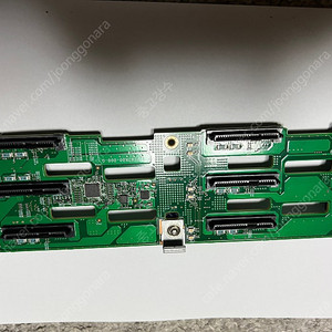 IBM 90Y5091-06 X3650M4 6-PAC 3.5" Hard Drive Backplane