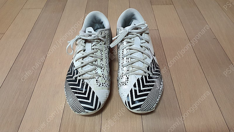 나이키 머큐리얼 베이퍼 13 아카데미 주니어 축구화 240mm 이미지