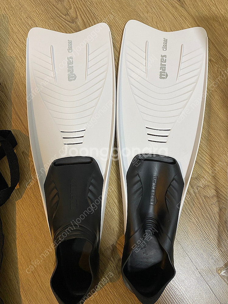 마레스 뉴클리퍼 35/36 화이트--0