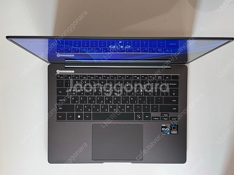 갤럭시북3 프로 NT940XFG-KP51G S급 팔아요--3
