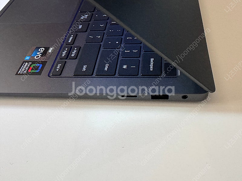 갤럭시북3 프로 NT940XFG-KP51G S급 팔아요--5