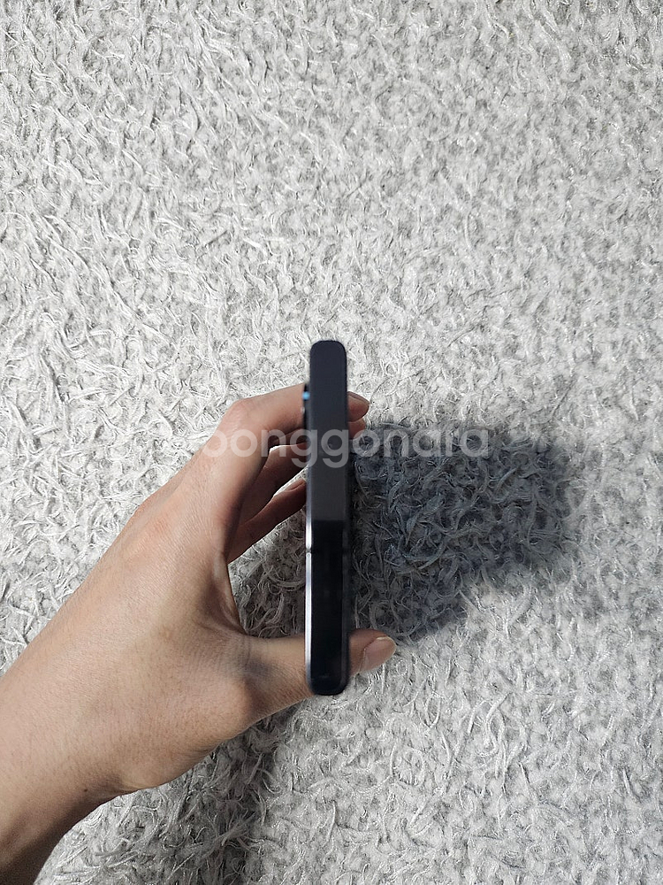 갤럭시S23 울트라 블랙 512GB 판매합니다.--1