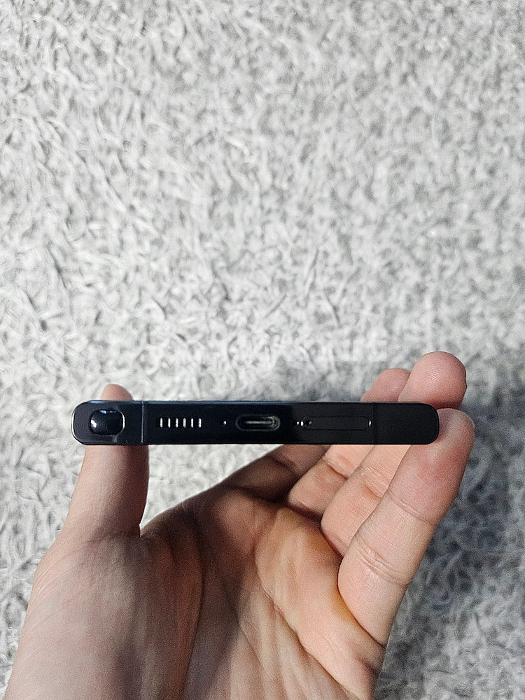 갤럭시S23 울트라 블랙 512GB 판매합니다.--2