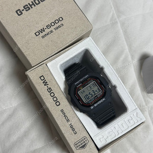 카시오 지샥 DW-5000R-1A