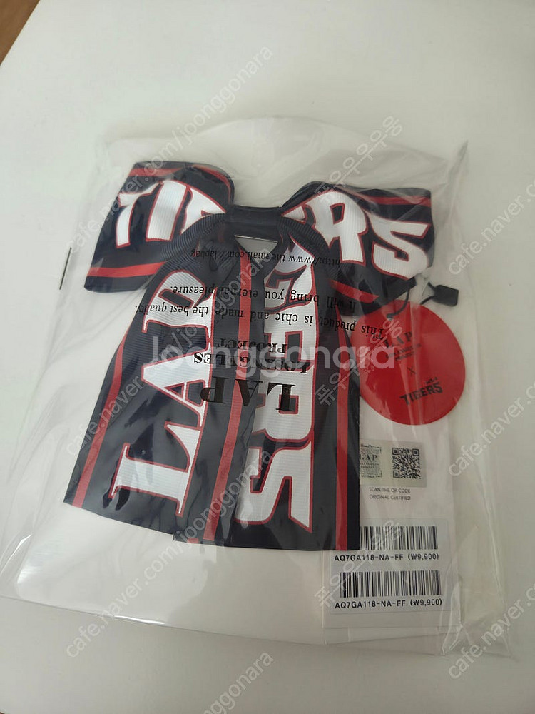 LAP x 기아타이거즈 리본핀 레드/네이비 미개봉--1