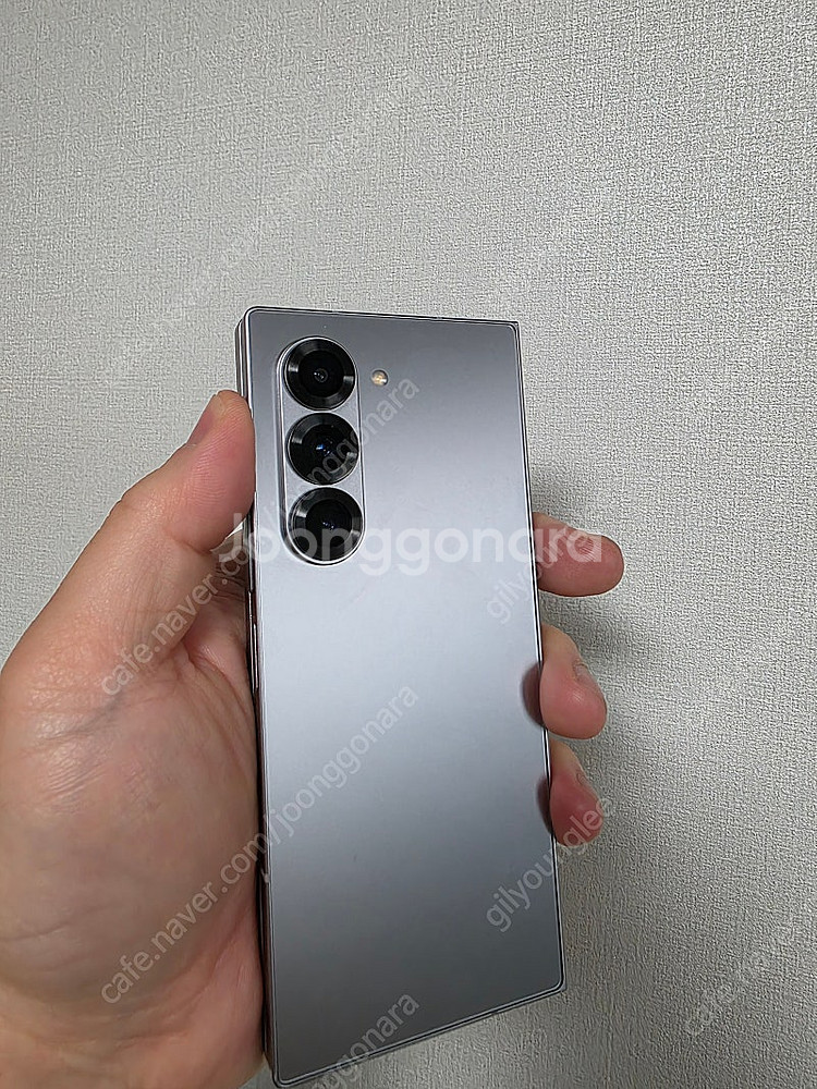 z폴드6 1테라(1tb) 실버 자급제 팝니다--2