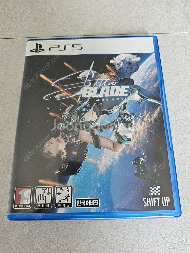 ps5 스텔라 블레이드 팝니다.--0