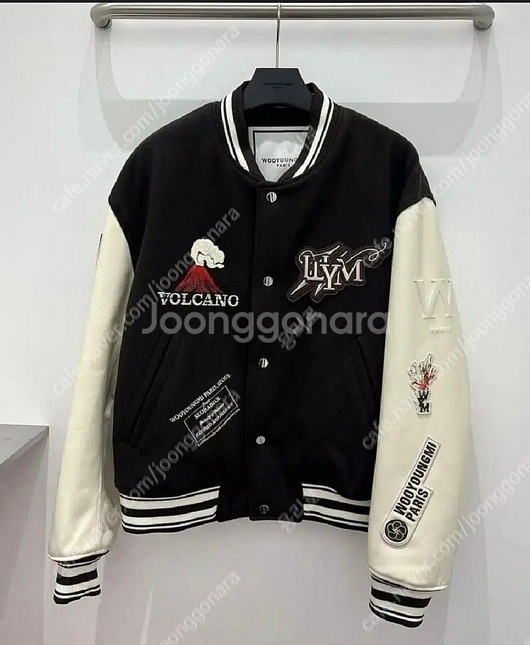 우영미 23FW 볼케이노 바시티 자켓 (새상품)--3