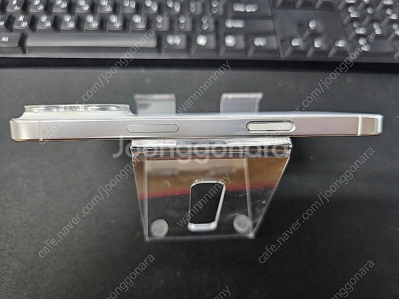 [중고] 아이폰16 프로 128GB 화이트 단말기 상태...--5