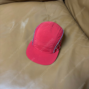 Supreme 슈프림 레드 캠프캡 모자 (Side Logo Red)