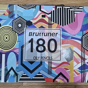 Brutfuner 유성 색연필 180색 새것(가격내림)