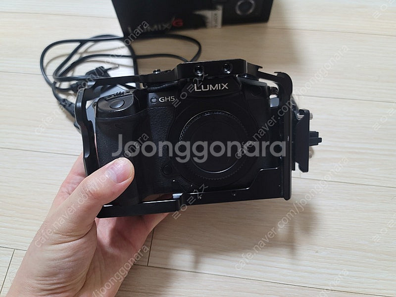 파나소닉 gh5 (vlog,케이지,추가배터리)--2