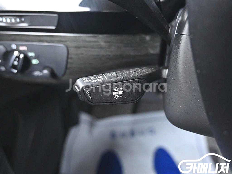 [아우디]Q7 (4M) 35 TDI 콰트로 컴포트 20...--9