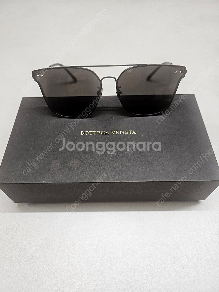 보테가베네타 선글라스--0