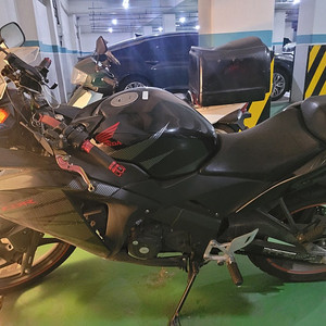 CBR125 17년식 키로수7700 팝니다