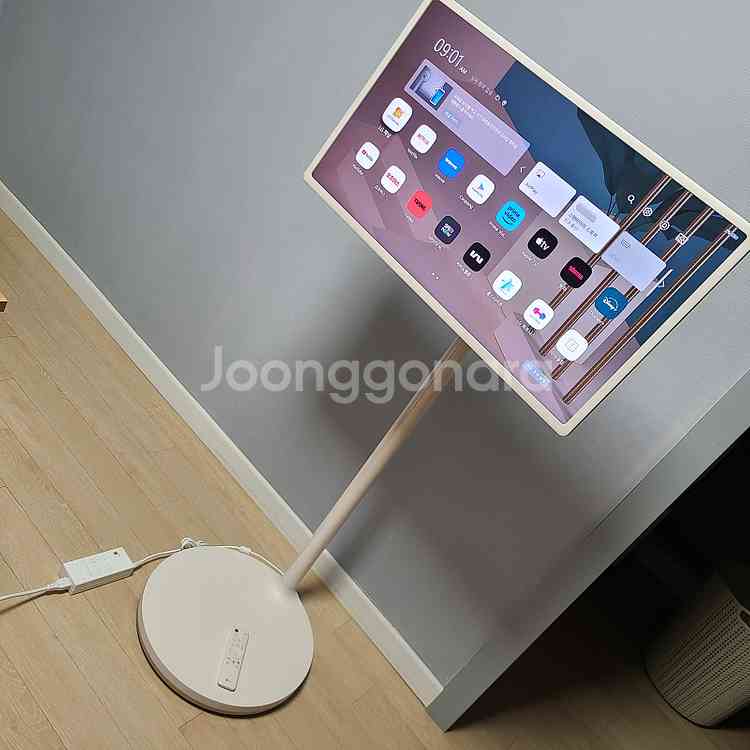 LG 스탠바이미 엘지 팝니다--1