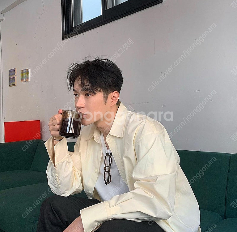 포터리 컴포트 셔츠 레몬 2 사이즈 싸게 판매합니다.--1